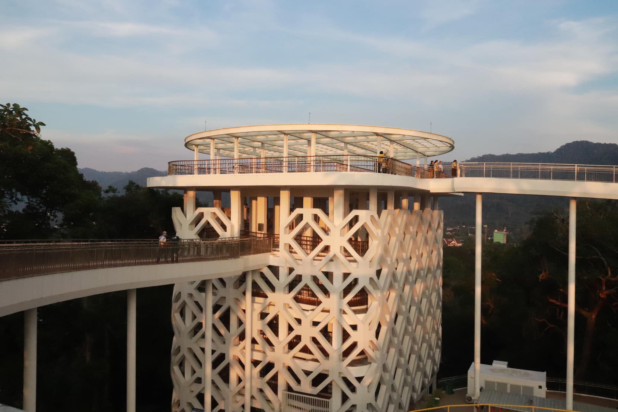 จังหวัดระนองเปิดแลนด์มาร์กแห่งใหม่ Skywalk แหล่งท่องเที่ยวเชิงประวัติศาสตร์นิเวศน์คีรี สัมผัสระนองด้วยวิว พาโนรามา 360 องศา